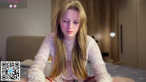STEFI  Streams every day from 10 PM GTM1  online show from May 19, 10:16 pm