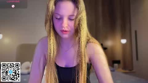 STEFI  Streams every day from 10 PM GTM1  online show from May 25, 12:16 am