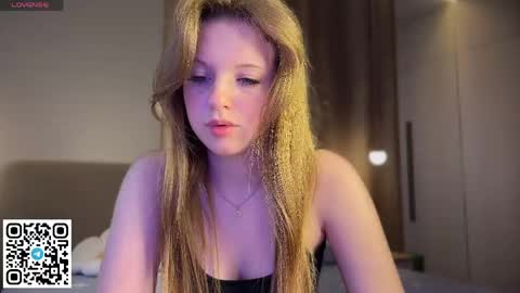 STEFI  Streams every day from 10 PM GTM1  online show from June 8, 1:28 am