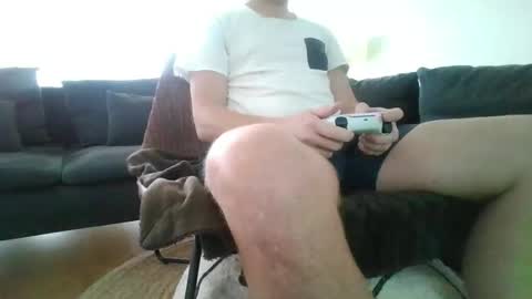 Snapshot of stefhr chatting on February 15, 9:08 am stefhr online show from February 15, 9:08 am