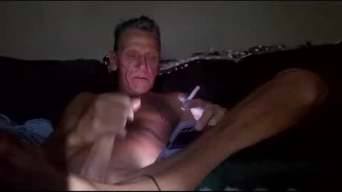 Snapshot of stefy1037 chatting on September 28, 2:50 am stefy1037 online show from September 28, 2:50 am