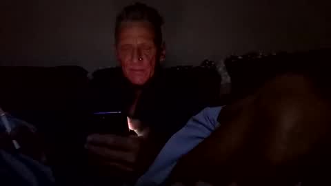 Snapshot of stefy1037 chatting on October 12, 3:27 am stefy1037 online show from October 12, 3:27 am