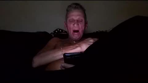 stefy1037 online show from November 18, 4:28 am