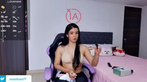 Stefany online show from April 18, 2:15 am