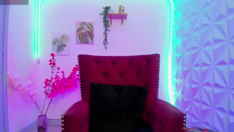 Stefy  online show from May 25, 6:58 pm