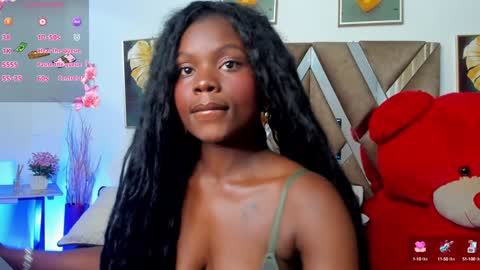 Snapshot of stela__gs chatting on January 8, 1:52 pm stella online show from January 8, 1:52 pm