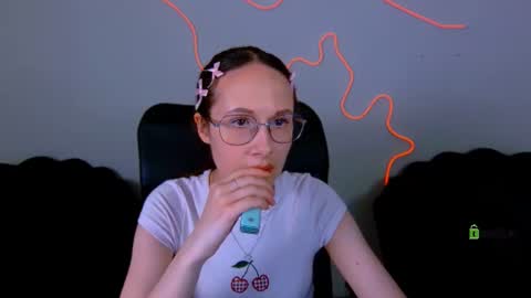 Stella online show from July 8, 8:30 am