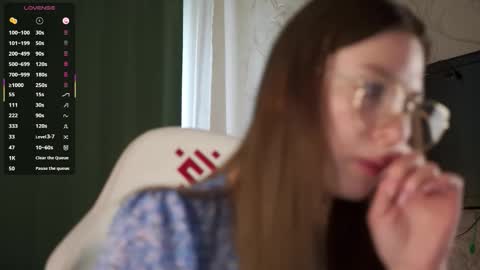 Stella online show from September 17, 8:49 am