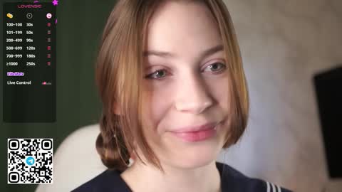 Stella online show from October 24, 9:38 am