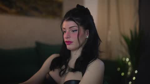 Stella online show from January 20, 6:53 am