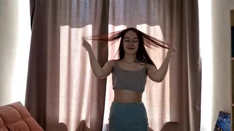 Stella online show from September 25, 9:57 am