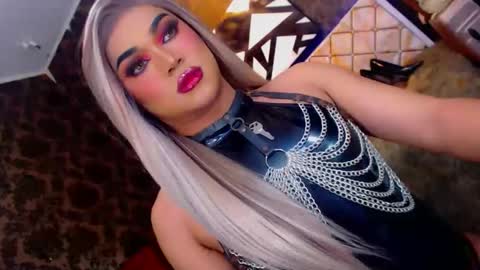 CALL ME STELLA online show from January 18, 12:57 pm