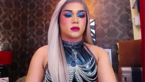 CALL ME STELLA online show from February 11, 1:09 pm