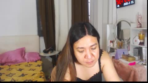 Stella online show from May 22, 1:57 am