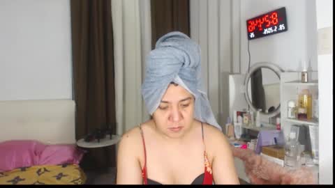 Stella online show from May 28, 12:24 pm