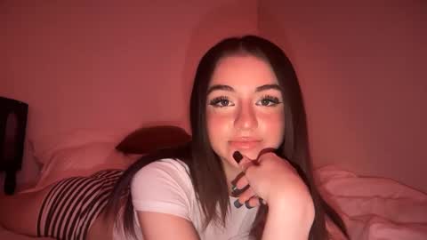 stellapearl online show from October 7, 8:06 pm