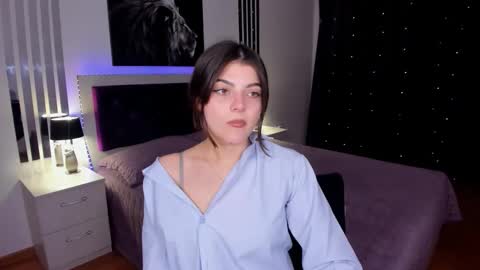 StellaRainbow online show from April 12, 9:25 am