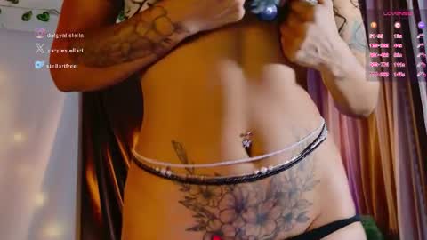 stellart_ online show from July 17, 1:34 am