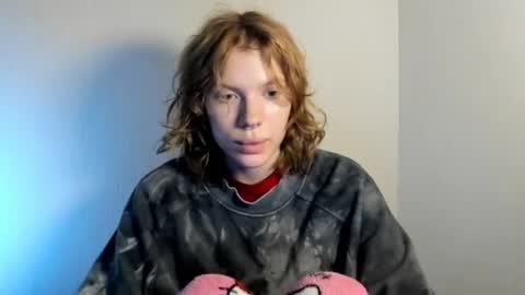 S T E L L A online show from October 22, 9:53 am