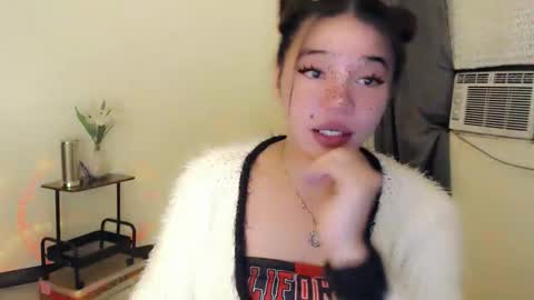 Stella sweet online show from October 31, 9:54 am