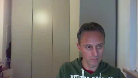 sten015 online show from November 17, 4:35 pm