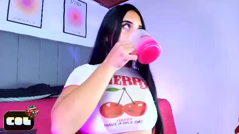Snapshot of steph_malibu chatting on July 3, 12:44 pm Stephany Malibu online show from July 3, 12:44 pm