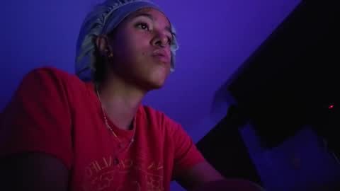 Stephania online show from February 8, 7:34 am