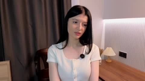 Amelia online show from May 9, 3:01 am