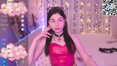 stephanie_diaz online show from February 5, 8:24 pm