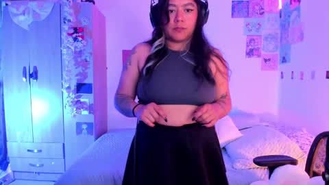 Stephanie  online show from February 26, 6:21 pm