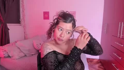 Stephanie  online show from October 13, 11:38 pm