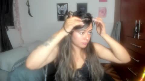 Stephanie  online show from January 7, 2:58 am