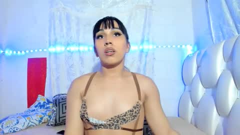 Anny online show from February 21, 8:15 am