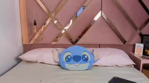 stephany_grand online show from September 17, 4:19 pm