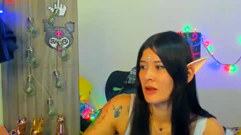 Snapshot of stephany_uwu chatting on October 19, 12:11 am Stephany independient model online show from October 19, 12:11 am