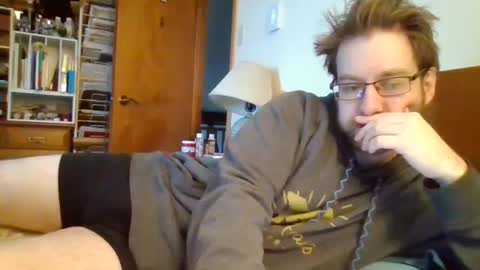 Ian23602 online show from March 6, 1:35 pm