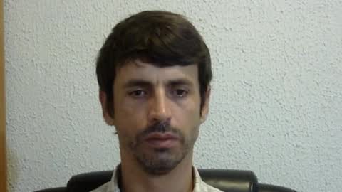 Snapshot of sterling_archer_24 chatting on January 7, 2:42 am sterling_archer_24 online show from January 7, 2:42 am