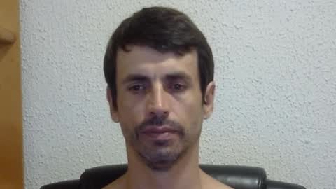 Snapshot of sterling_archer_24 chatting on January 22, 2:37 am sterling_archer_24 online show from January 22, 2:37 am