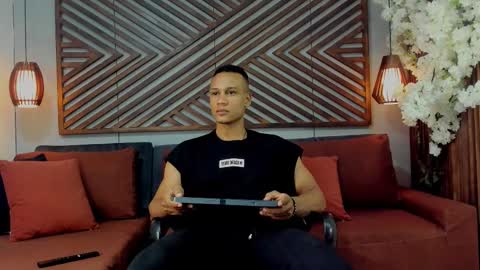    online show from February 11, 8:36 pm