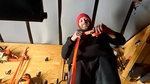 sterng123 online show from December 2, 3:37 am