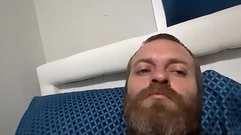 sterng123 online show from January 1, 11:40 pm