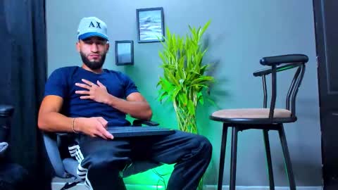 Steve  online show from October 27, 12:09 pm