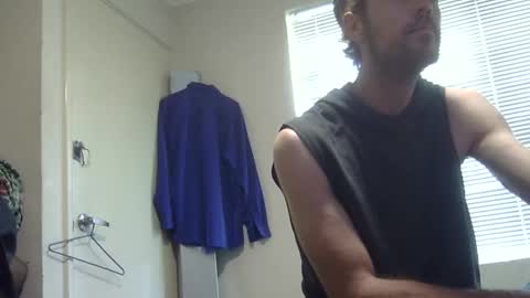 Snapshot of steveaussie chatting on January 12, 7:00 am Australian420 online show from January 12, 7:00 am