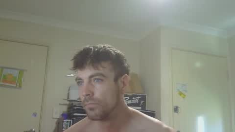 Snapshot of steveaussie chatting on October 6, 3:37 am Australian420 online show from October 6, 3:37 am