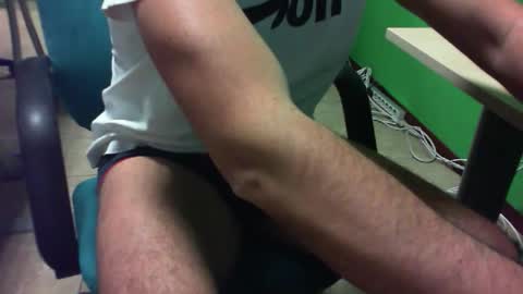 stevehornystud online show from April 7, 7:14 pm