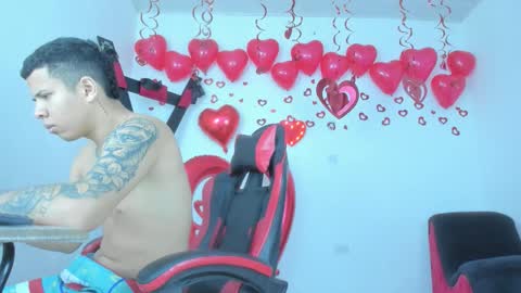 Steven online show from February 12, 11:49 am