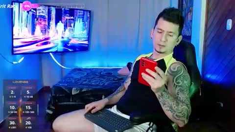 Snapshot of steven__tayler chatting on March 3, 2:39 am Steven Tayler online show from March 3, 2:39 am