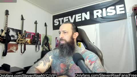 Snapshot of stevenrisenyc chatting on February 26, 1:00 am StevenRiseNYC online show from February 26, 1:00 am