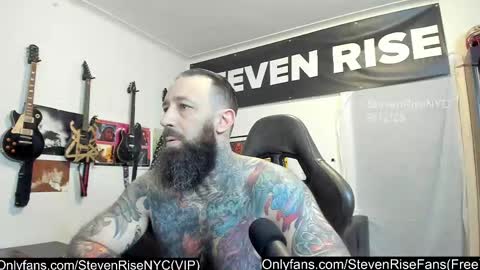 Snapshot of stevenrisenyc chatting on September 13, 2:11 am StevenRiseNYC online show from September 13, 2:11 am