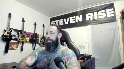 Snapshot of stevenrisenyc chatting on September 26, 12:53 pm StevenRiseNYC online show from September 26, 12:53 pm